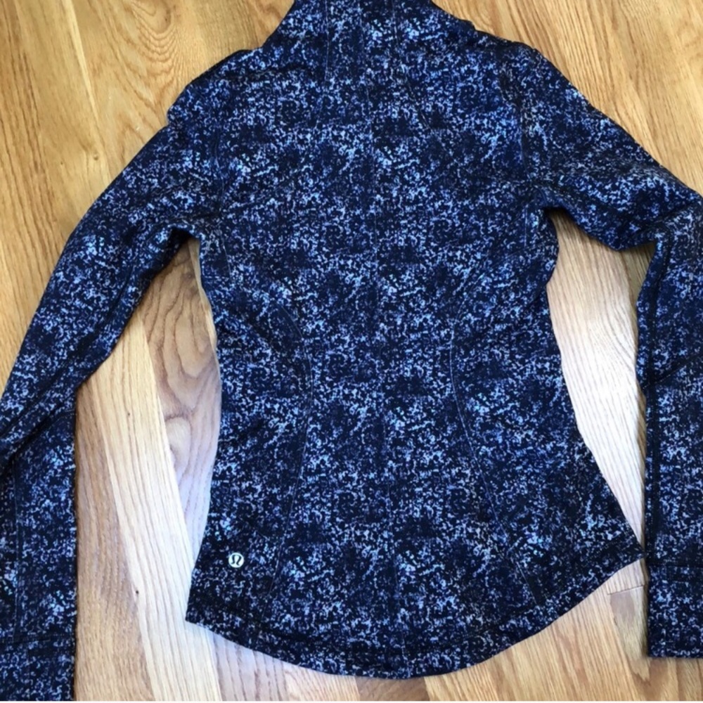 Lululemon defined jacket